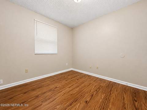 7913 Jasper Avenue, Jacksonville FL - photo 12 of 34