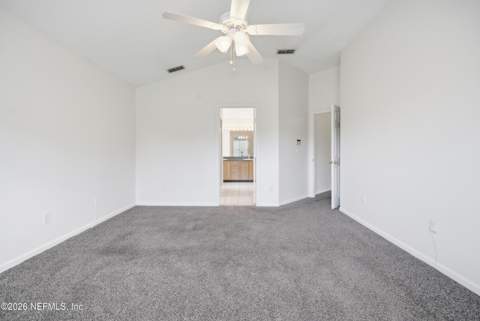 6112 Winding Bridge Drive, Jacksonville FL - photo 20 of 33