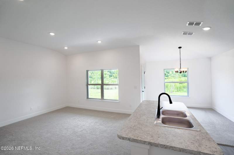 3 bedroom Single Family Residence at 8375 Helmsley Boulevard, Summerglen, Jacksonville — photo 3