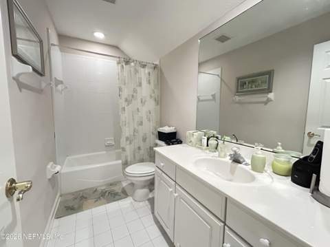 3740 Wexford Hollow Road, Jacksonville FL - photo 18 of 24