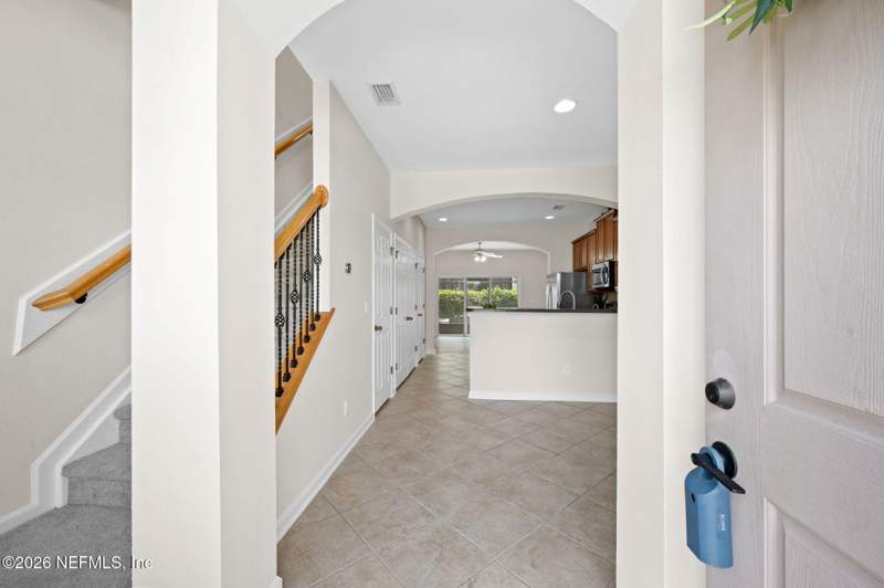 2 bedroom Townhouse at 13017 Sunset Lake Drive, Sumerlin, Jacksonville — photo 5