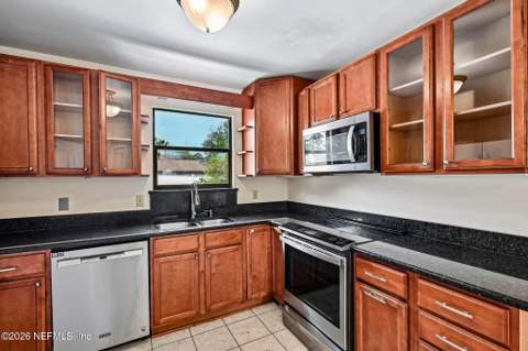 10720 Knottingby Drive, Jacksonville FL - photo 9 of 24