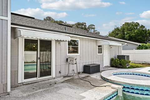 10720 Knottingby Drive, Jacksonville FL - photo 22 of 24