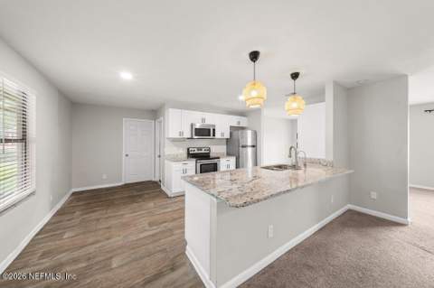1235 Squirrel Lane, Jacksonville FL - photo 10 of 35