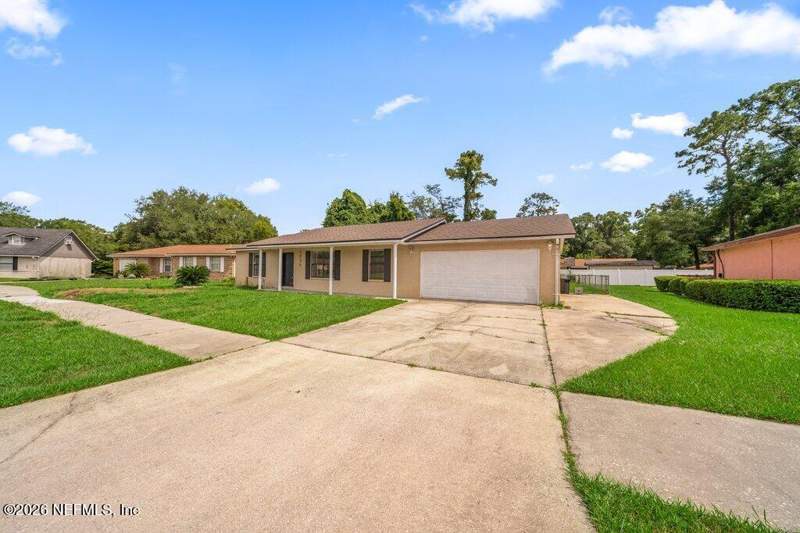 3 bedroom Single Family Residence at 1235 Squirrel Lane, Turtle Creek Village, Jacksonville — photo 3