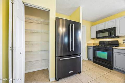 3346 America Avenue, Jacksonville Beach FL - photo 18 of 37