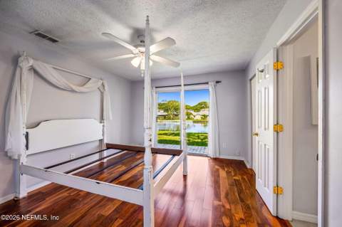 3346 America Avenue, Jacksonville Beach FL - photo 22 of 37