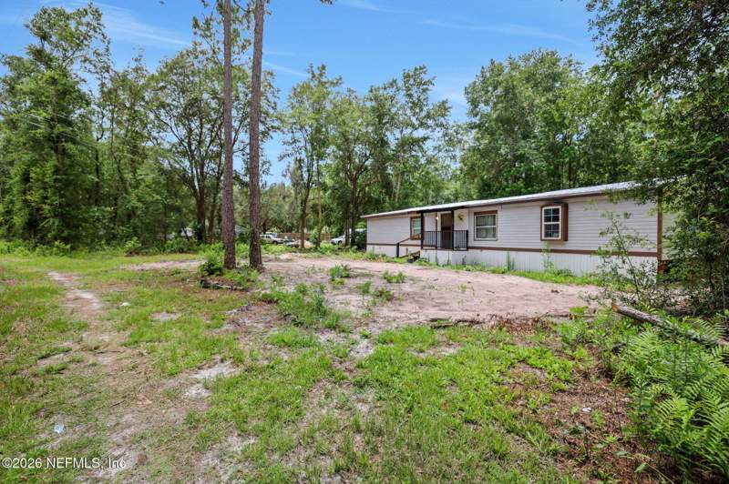 3 bedroom Manufactured Home at 2744 Burroughs Road, Middleburg, Middleburg — photo 2