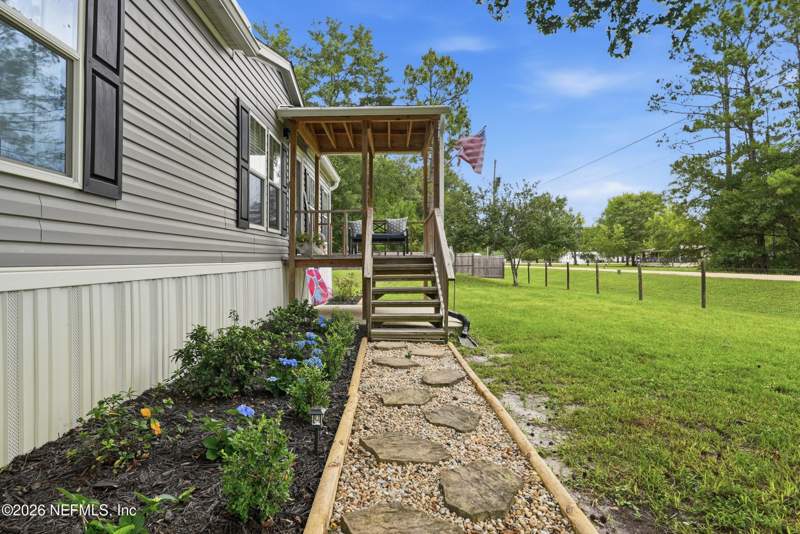 4 bedroom Mobile Home at 2246 Daisy Street, Jacksonville South, Middleburg — photo 5