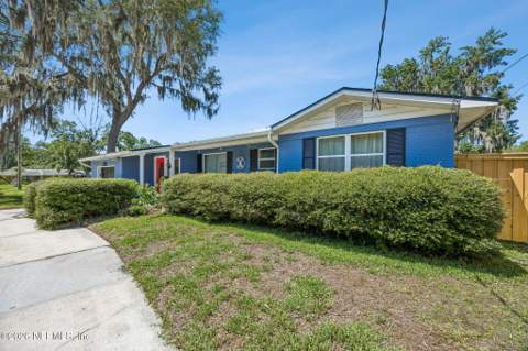 5436 Waterside Drive, Jacksonville FL - photo 6 of 55