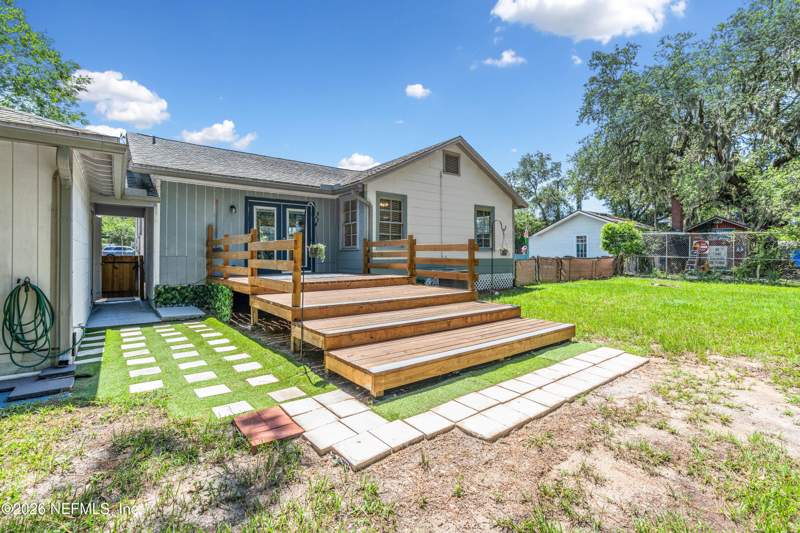 3 bedroom Single Family Residence at 2442 Southside Boulevard, Southside Estates, Jacksonville — photo 3