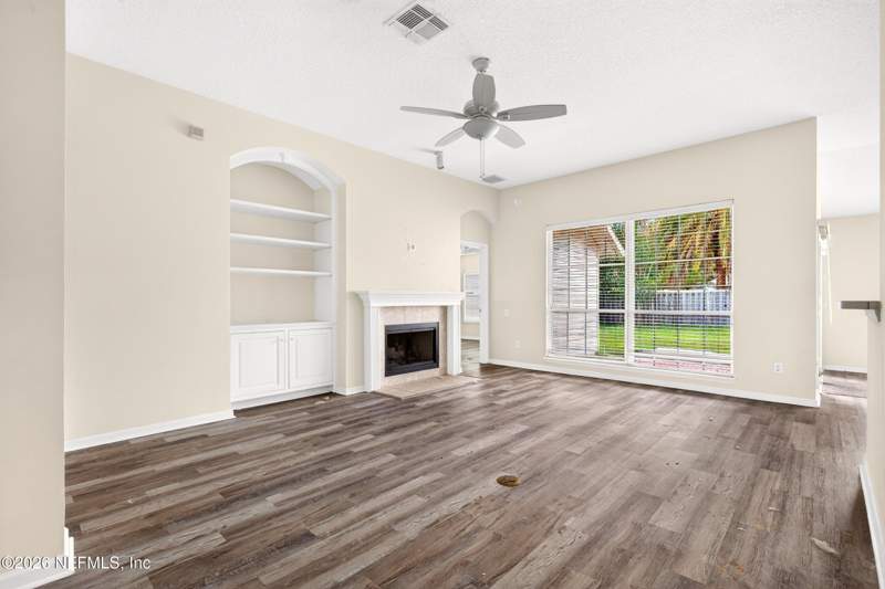 4 bedroom Single Family Residence at 124 Dragonfly Drive, Julington Creek Plan, St. Johns — photo 4