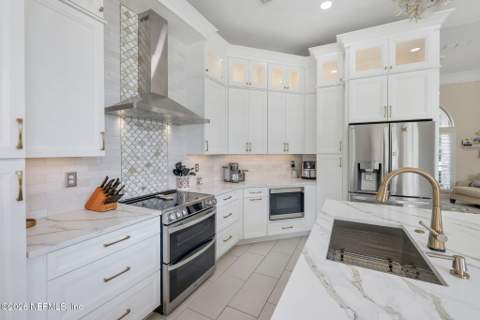 12129 Cattail Drive, Jacksonville FL - photo 9 of 47