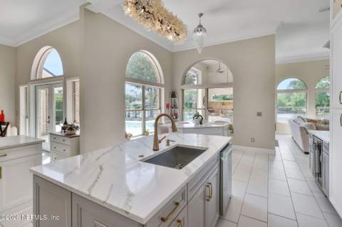 12129 Cattail Drive, Jacksonville FL - photo 10 of 47