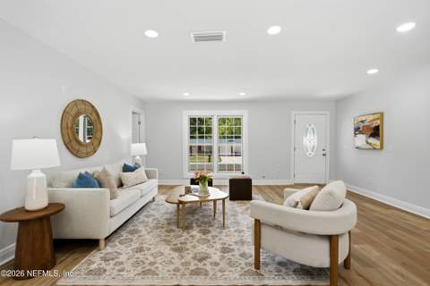 962 Grove Park Drive, Orange Park FL - photo 6 of 40