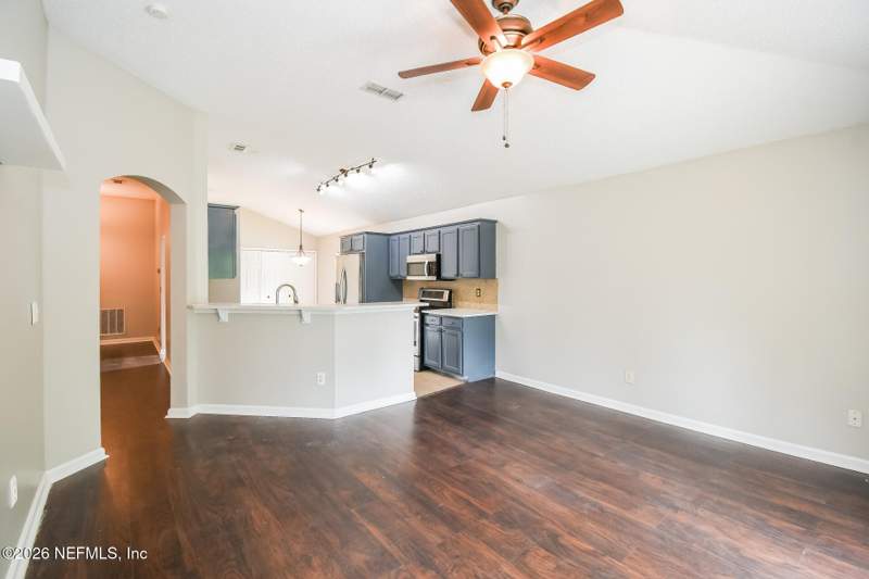 3 bedroom Single Family Residence at 2929 Brittany Bluff Drive, Brittany Bluff, Orange Park — photo 5