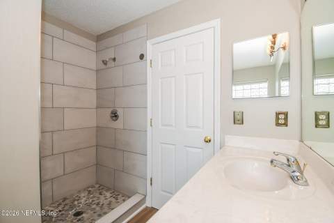 2929 Brittany Bluff Drive, Orange Park FL - photo 18 of 19