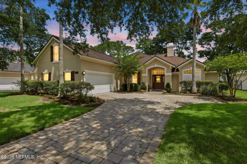 4 bedroom Single Family Residence at 12829 Biggin Church Road, Jax Golf & Cc, Jacksonville — photo 3