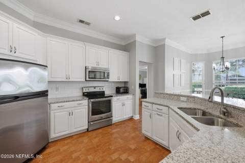 12829 Biggin Church Road, Jacksonville FL - photo 16 of 48