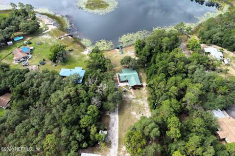119 Silver Beach Boulevard, Pomona Park FL - photo 7 of 42
