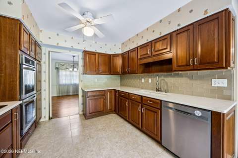 4714 Waverly Lane, Jacksonville FL - photo 11 of 37