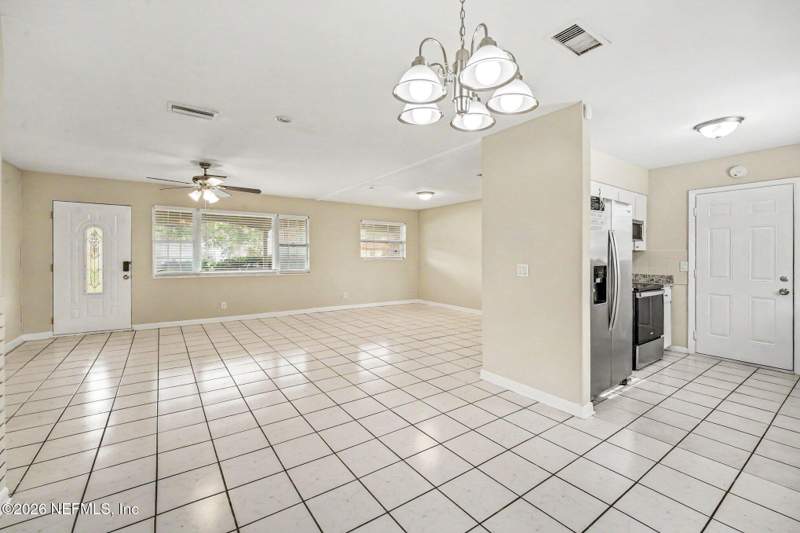 3 bedroom Single Family Residence at 3043 Scotty Drive, Lorena, Jacksonville — photo 2