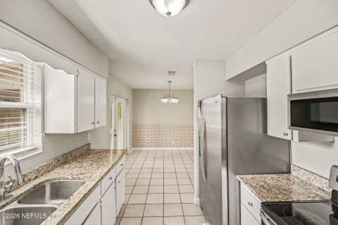 3043 Scotty Drive, Jacksonville FL - photo 6 of 18
