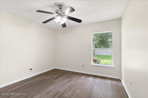 9454 Staplehurst Drive, Jacksonville FL - photo 19 of 28