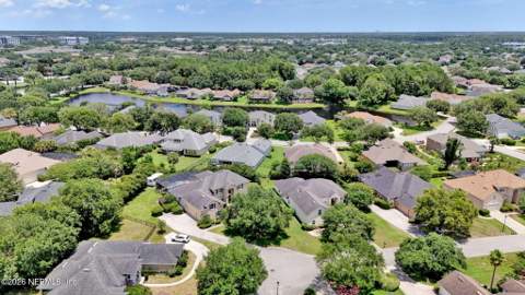10977 Hickory Trace Lane, Jacksonville FL - photo 15 of 38