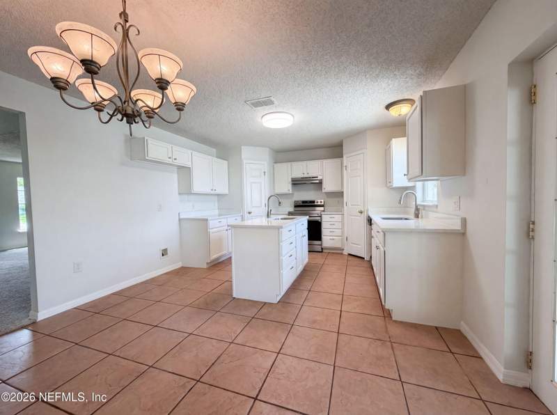 4 bedroom Single Family Residence at 2158 Willesdon Drive, Sutton Lakes, Jacksonville — photo 3