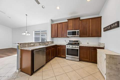 5907 Wind Cave Lane, Jacksonville FL - photo 10 of 53