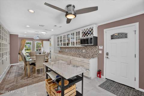 6253 Carlton Road, Jacksonville FL - photo 14 of 41
