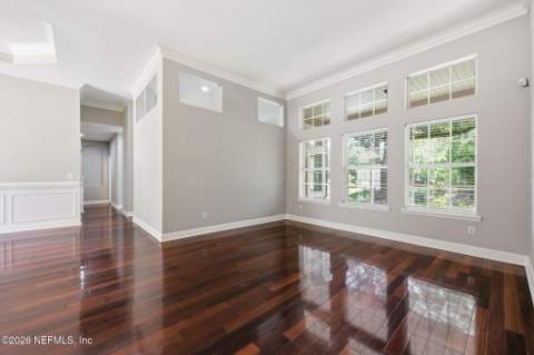 7805 Rittenhouse Lane, Jacksonville FL - photo 8 of 35