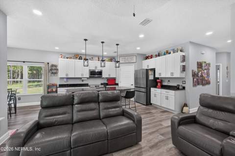 2817 Camel Circle, Middleburg FL - photo 8 of 45