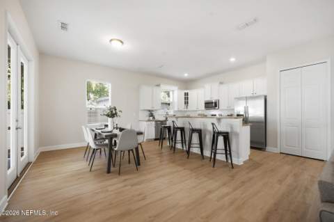 1126 Penman Road, Jacksonville Beach FL - photo 12 of 38