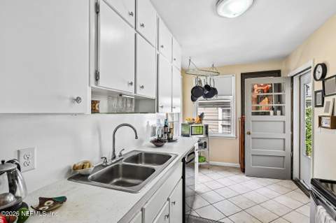 1936 Woodmere Drive, Jacksonville FL - photo 17 of 44