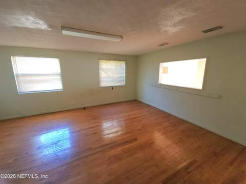 930 Cesery Boulevard, Jacksonville FL - photo 8 of 27