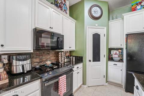 2976 Marsh Elder Drive, Jacksonville FL - photo 11 of 51