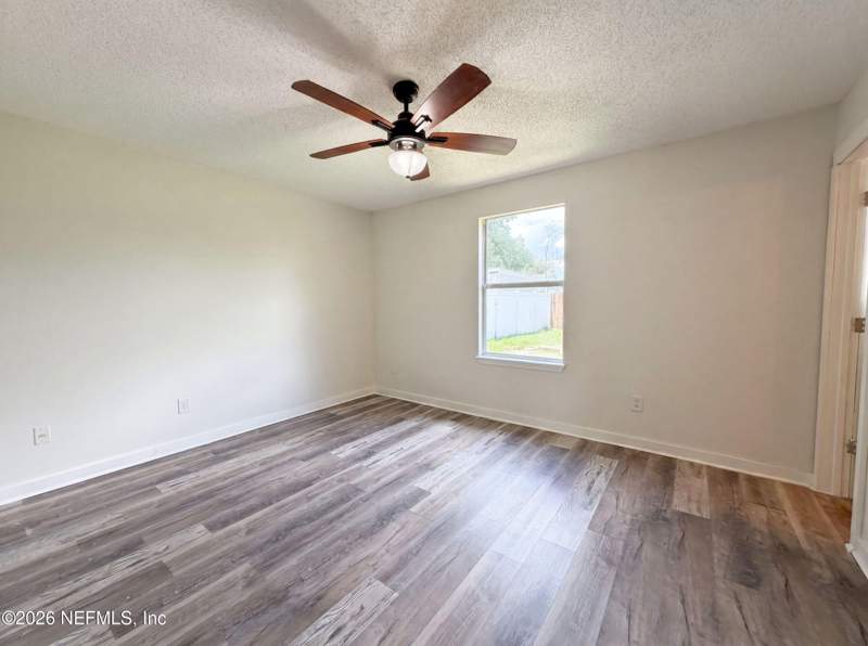 3 bedroom Single Family Residence at 7957 Jacques Drive, Springleaf, Jacksonville — photo 4