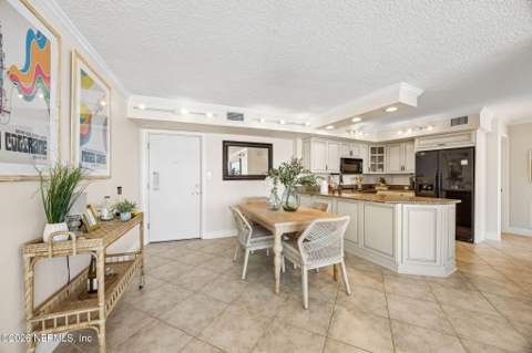 1601 Ocean Drive #705, Jacksonville Beach FL - photo 15 of 117