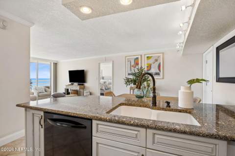 1601 Ocean Drive #705, Jacksonville Beach FL - photo 19 of 117