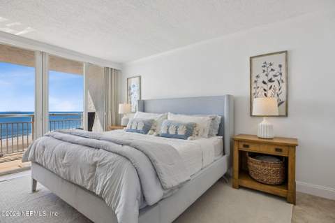 1601 Ocean Drive #705, Jacksonville Beach FL - photo 21 of 117