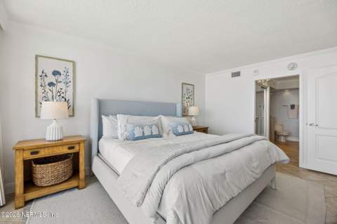 1601 Ocean Drive #705, Jacksonville Beach FL - photo 23 of 117