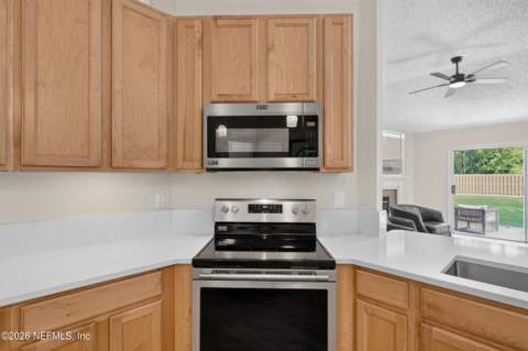 97 Zachary Drive, Jacksonville FL - photo 14 of 36