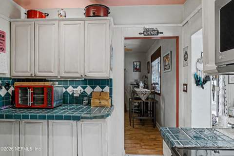 1318 8th Street, Jacksonville Beach FL - photo 16 of 58