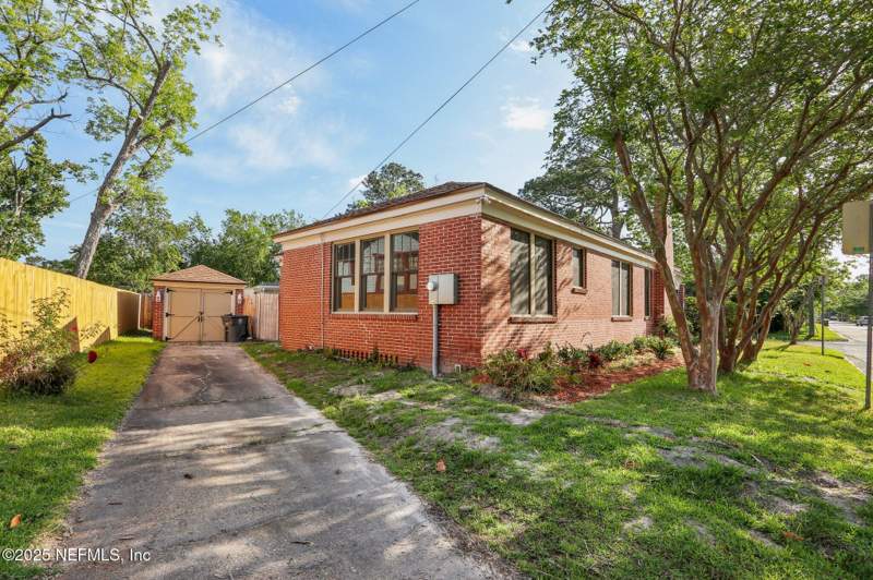 3 bedroom Single Family Residence at 2939 Remington Street, Browns, Jacksonville — photo 3