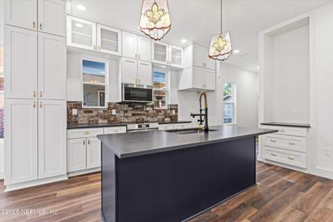 431 E 7th Street, Jacksonville FL - photo 9 of 29