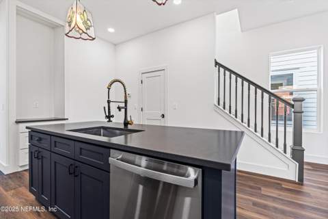 431 E 7th Street, Jacksonville FL - photo 10 of 29