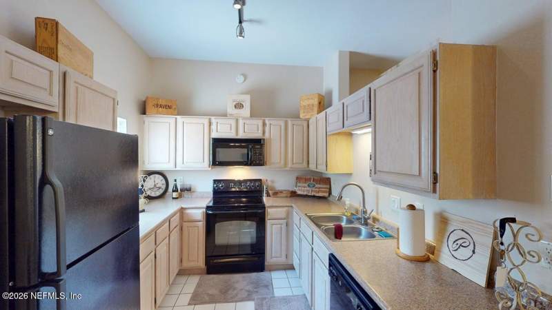1 bedroom Condominium at 10150 Belle Rive Boulevard #1404, Lakecrest, Jacksonville — photo 4