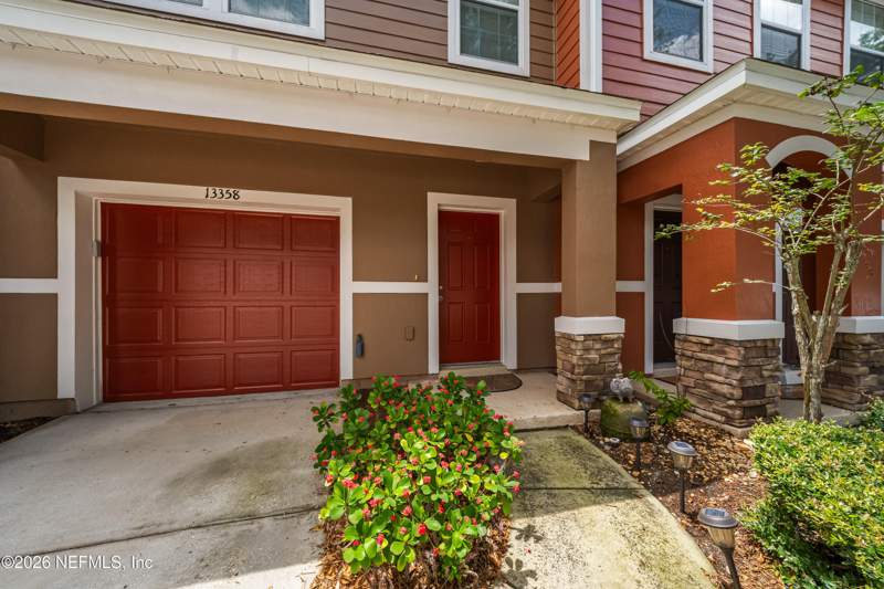 3 bedroom Townhouse at 13358 Ocean Mist Drive, Verano At Bartram Park, Jacksonville — photo 4